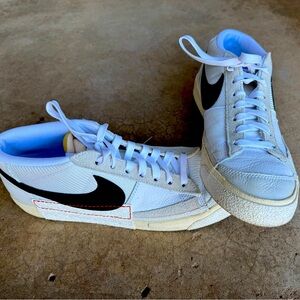 Nike blazers sneakers